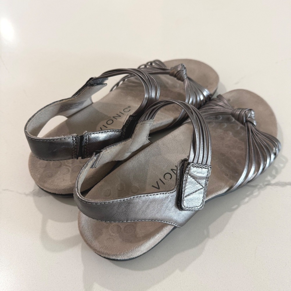 Vionic Talulah Metallic Silver Strappy Knot Comfort Sandals Women's Size‎ 7 - Picture 3 of 11